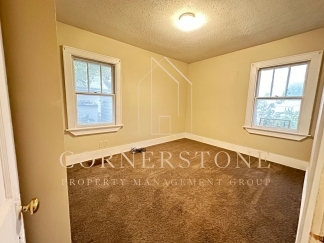 2 Bedroom Ranch W/ Garage $825