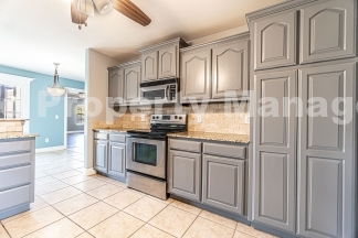 Cozy Home Nestled in the Heart of Bentonville!