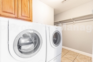 Cozy Home Nestled in the Heart of Bentonville!