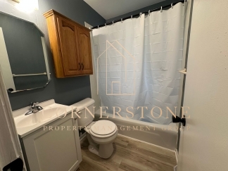 Remodeled 2 Bedroom Apartment by Butler School!