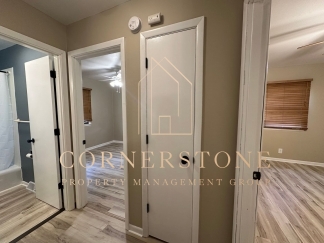 Remodeled 2 Bedroom Apartment by Butler School!