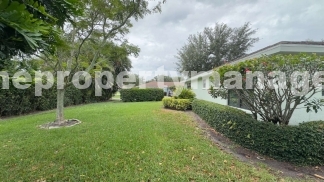 Charming 2-Bed, 2-Bath Condo in Boynton Beach!