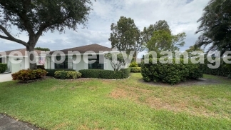 Charming 2-Bed, 2-Bath Condo in Boynton Beach!