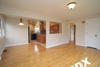 Woodlawn Wonder!  Fab Mid-Century Ranch close to NE Dekum Shopping, Dining