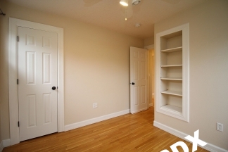 Woodlawn Wonder!  Fab Mid-Century Ranch close to NE Dekum Shopping, Dining