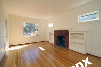 Adorable 2 Bedroom Bungalow In Popular Roseway Neighborhood