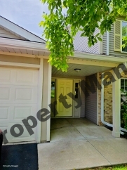 335 Buckingham Circle, Unit A, Elgin, IL 60120