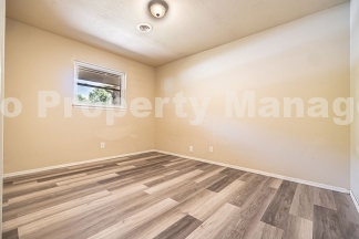Newly Renovated Quad Plex in Rogers!