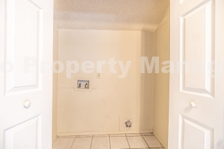 Newly Renovated Quad Plex in Rogers!