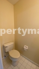 Charming 2-Bed with 2.5 Baths in Lake Worth