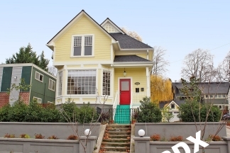 Historic Updated Home in Irvington 2 Bed 1 Ba Queen Anne Victorian