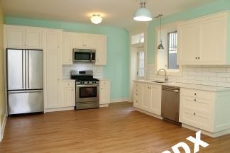 Historic Updated Home in Irvington 2 Bed 1 Ba Queen Anne Victorian