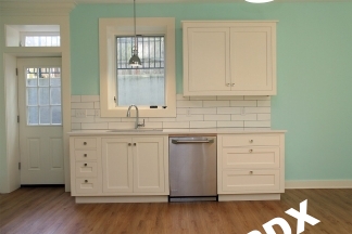 Historic Updated Home in Irvington 2 Bed 1 Ba Queen Anne Victorian
