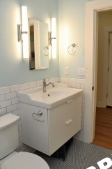 Historic Updated Home in Irvington 2 Bed 1 Ba Queen Anne Victorian