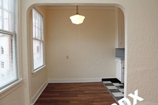 1 Bedroom Apt With Amazing Views in Historic West Hills Building
