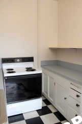 1 Bedroom Apt With Amazing Views in Historic West Hills Building