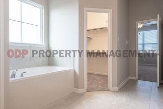 Pre-Leasing for Mid-July – Lake Pointe Crossing!