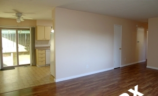 Beautifully Updated Milwaukie 2 Bedroom in Gorgeous 4-Plex