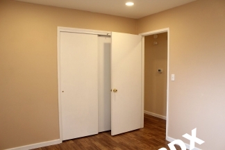 Beautifully Updated Milwaukie 2 Bedroom in Gorgeous 4-Plex