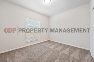 Spacious 4-Bedroom Home – Troy ISD!