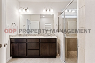 Spacious 4-Bedroom Home – Troy ISD!