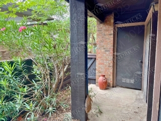 Charming 1-Bedroom Condo in Spyglass Hill – Near San Antonio Medical Center