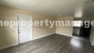 2-Bedroom in Riviera Beach – Perfect for Comfortable Living!