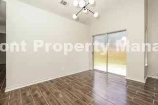 4-Bed Oasis in San Antonio with 2 Full Baths – Perfect for Family Living!