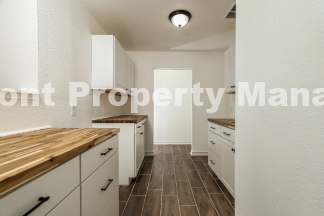 4-Bed Oasis in San Antonio with 2 Full Baths – Perfect for Family Living!