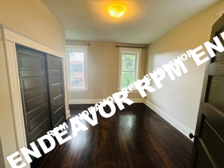 Modern City Living on the 2nd Floor – Stylish 1BR in Prime Location!