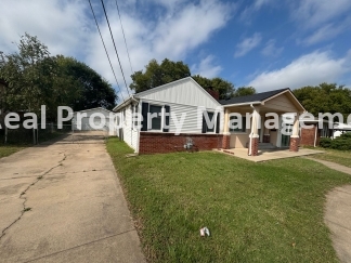 2 Bedroom Home with 2 Car Garage- With Den