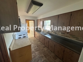 2 Bedroom Home with 2 Car Garage- With Den