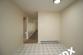 Freshly Updated Crestwood Neighborhood 2 Bedroom at The Crossroads