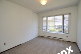 2 Bed/1 Bath with Garage In Gorgeous N. Tabor Courtyard 4-Plex