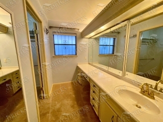 5837 Northgap, Windcrest, TX, 78239
