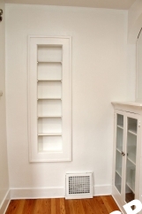 Gorgeous Remodeled Belmont 1 Bedroom with Garage!