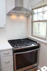 Gorgeous Remodeled Belmont 1 Bedroom with Garage!
