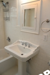 Gorgeous Remodeled Belmont 1 Bedroom with Garage!