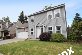 Custom Clackamas 3 Bedroom Home On Private Dead-End Street