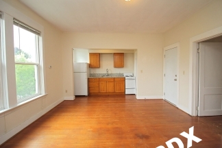 Adorable Vintage 1 Bedroom Unit in the Heart of Kenton