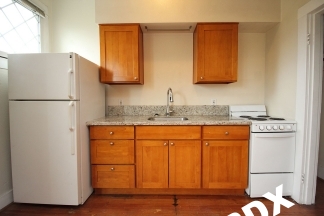 Adorable Vintage 1 Bedroom Unit in the Heart of Kenton