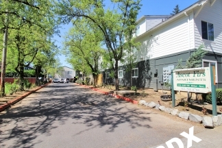 Sweet 1 Bedroom Apartment at Ascot Firs located near MAX