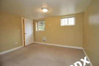 Spacious 1 Bedroom Basement Apartment in Prime Alberta Arts!