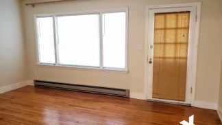Charming Vintage Irvington Apartment in Brick Courtyard Complex