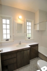 Charming Vintage Irvington Apartment in Brick Courtyard Complex