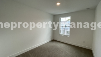 Charming 3-Bed with 2 Baths in Stuart