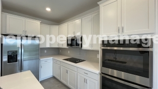 Charming 3-Bed with 2 Baths in Stuart
