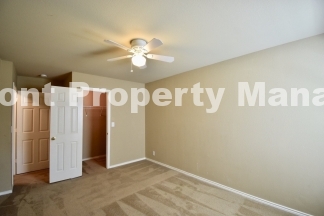 Beautiful 3 bedroom in NE San Antonio!