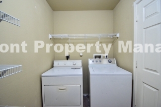 Beautiful 3 bedroom in NE San Antonio!