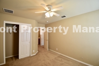Beautiful 3 bedroom in NE San Antonio!